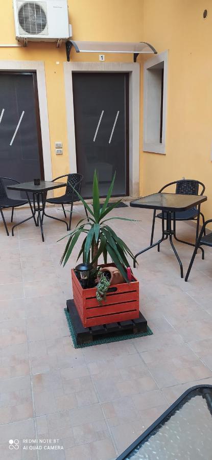 Come A Casa Syracuse Exterior photo